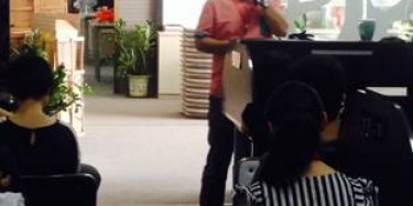 畢加展覽周例會：鼓勵先進，總結(jié)得失